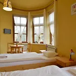 Resort Dom Turysty Pttk W Bielsku - Bialej *