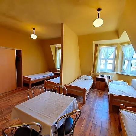 Resort Dom Turysty Pttk W Bielsku - Bialej Bielsko-Biala