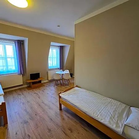 Dom Turysty Pttk W Bielsku - Bialej Feriested