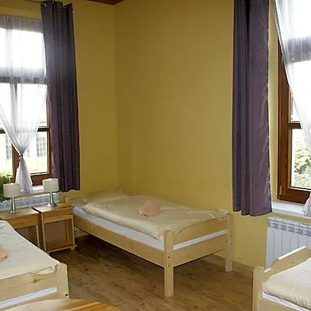Dom Turysty Pttk W Bielsku - Bialej Feriested