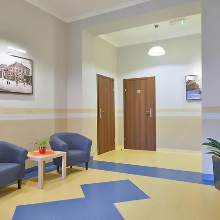 Feriested Dom Turysty Pttk W Bielsku - Bialej