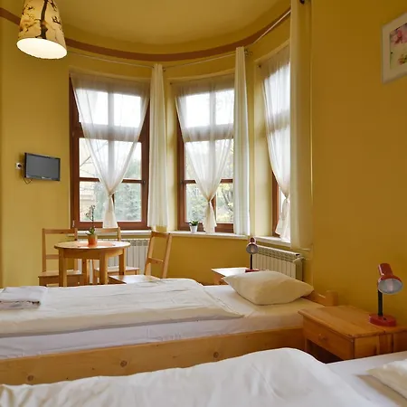 Ośrodek wypoczynkowy Dom Turysty Pttk W Bielsku - Białej *