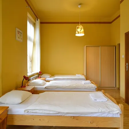 リゾート Dom Turysty Pttk W Bielsku - Bialej ビエルスコ・ビアバ