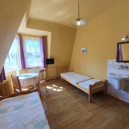 Resort Dom Turysty Pttk W Bielsku - Bialej