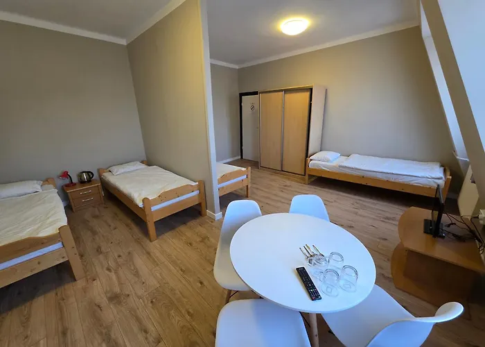 Dom Turysty Pttk W Bielsku - Bialej