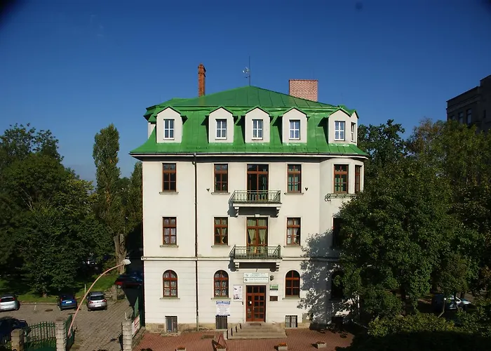 Dom Turysty Pttk W Bielsku - Bialej Bielsko-Biała