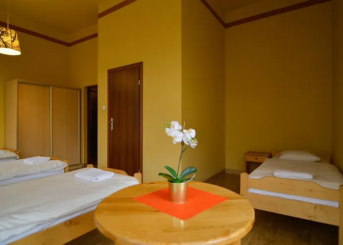 Dom Turysty Pttk W Bielsku - Bialej * Bielsko-Biała