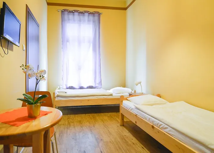 Dom Turysty Pttk W Bielsku - Bialej * Bielsko-Biała